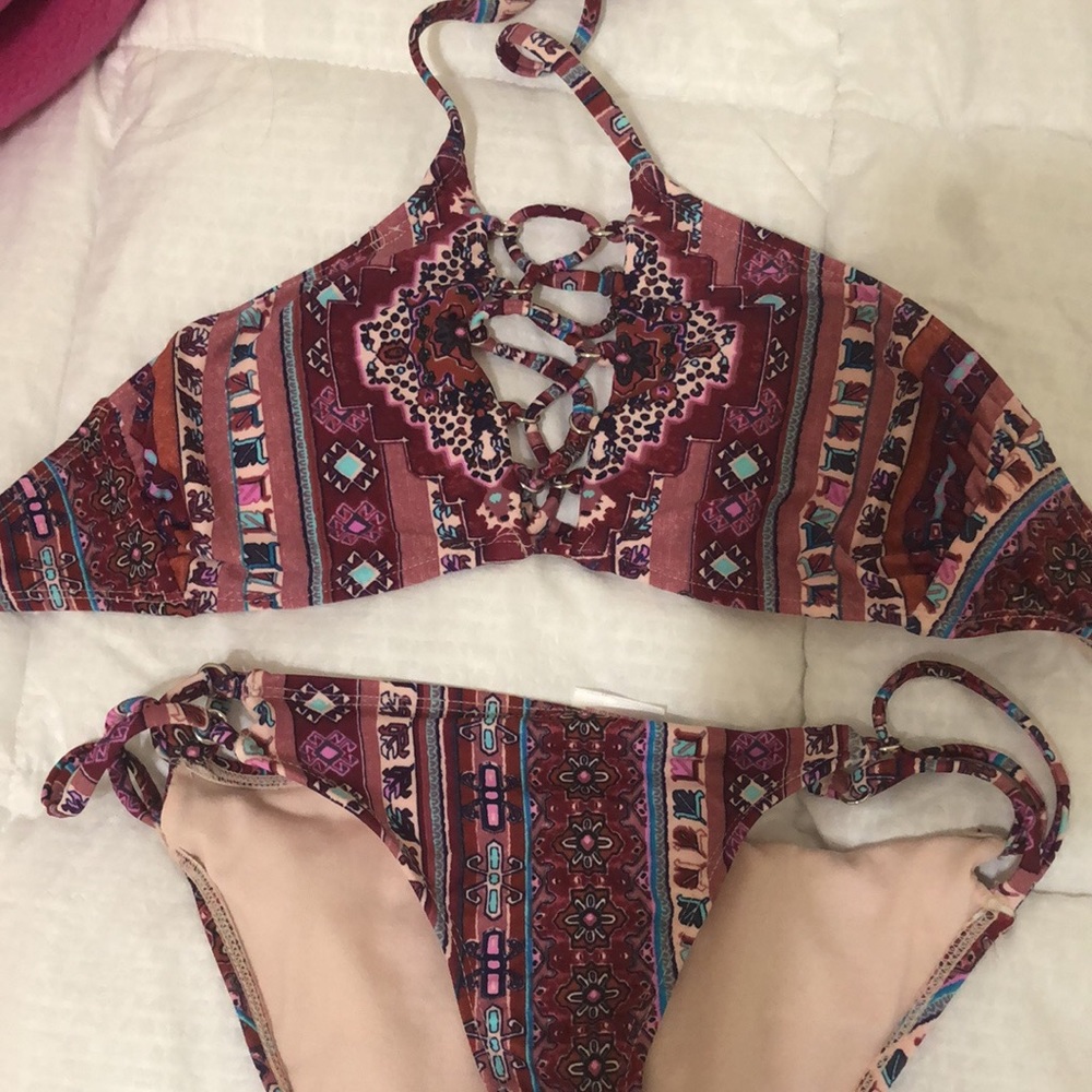 XS Xhilaration Bikini Set